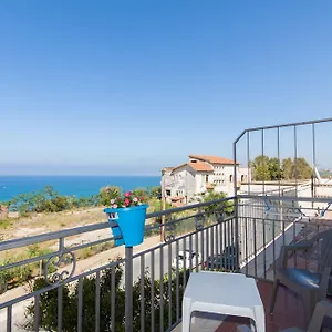 A Mare 2*, Castellammare del Golfo Italia