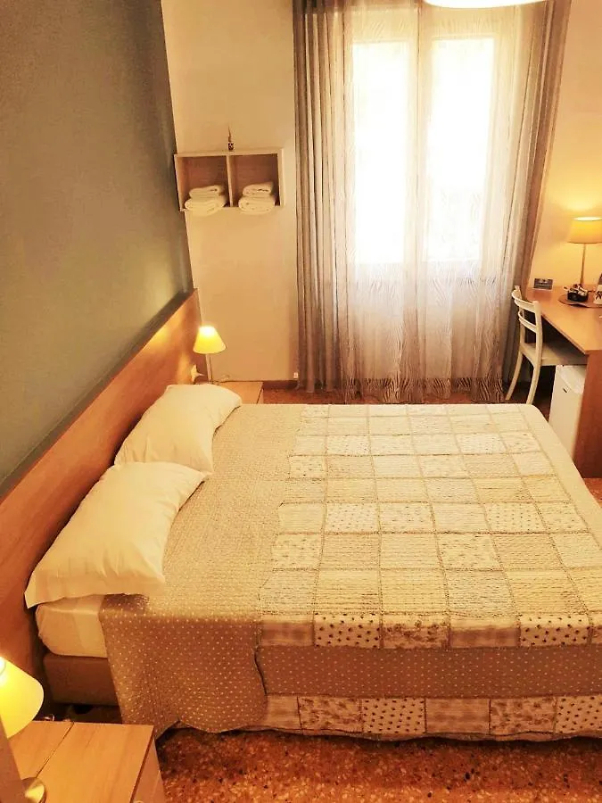 Bed&Breakfast Sognando Verso La Torre Pisa