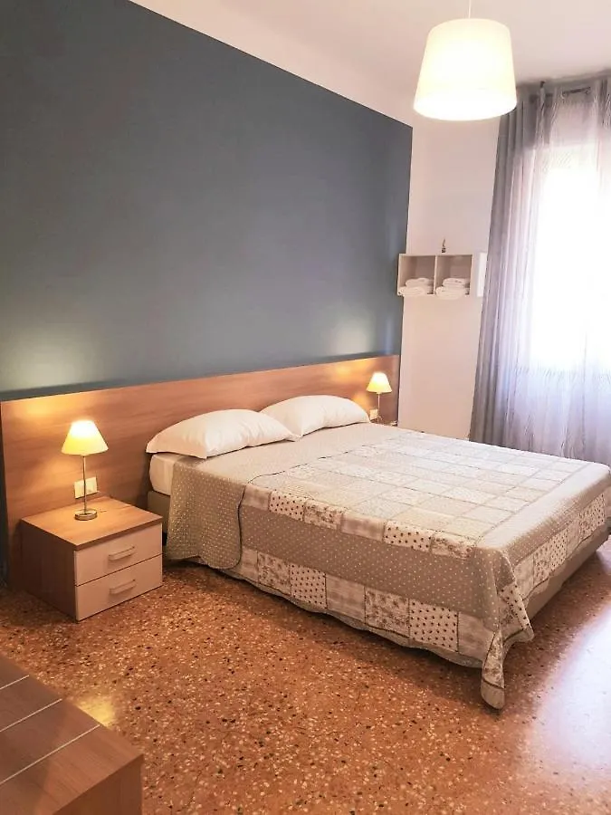 Bed And Breakfast Sognando Verso La Torre Pisa Bed & Breakfast